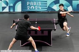 铃木一朗在水手队主场开幕战上演高难度接杀